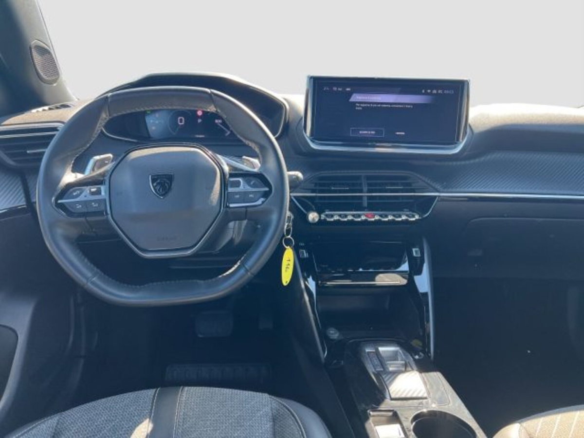 Peugeot 2008 PureTech 130 S&S EAT8 Allure Pack (11)