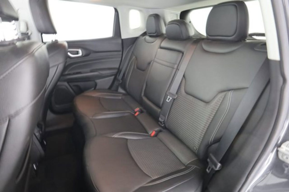 Jeep Compass 1.6 Multijet II 2WD Limited (3)