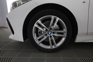 BMW Serie 1 116d 2.0 116CV cat 5 porte Attiva DPF (8)