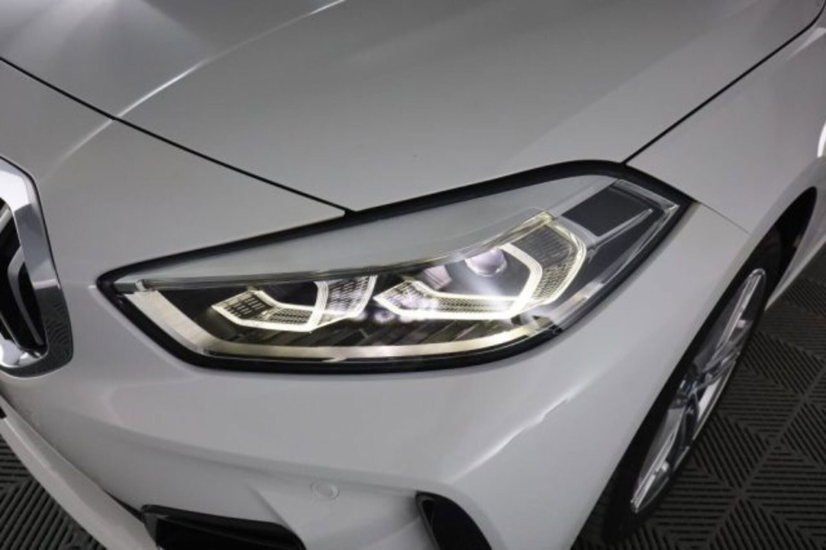 BMW Serie 1 116d 2.0 116CV cat 5 porte Attiva DPF (9)
