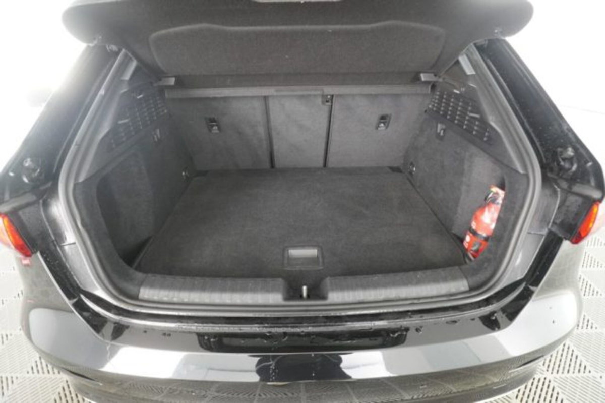 Audi A3 Sportback 30 TFSI S tronic Business Advanced (6)