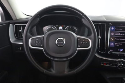 Volvo XC60 B4 Geartronic Momentum Pro (5)