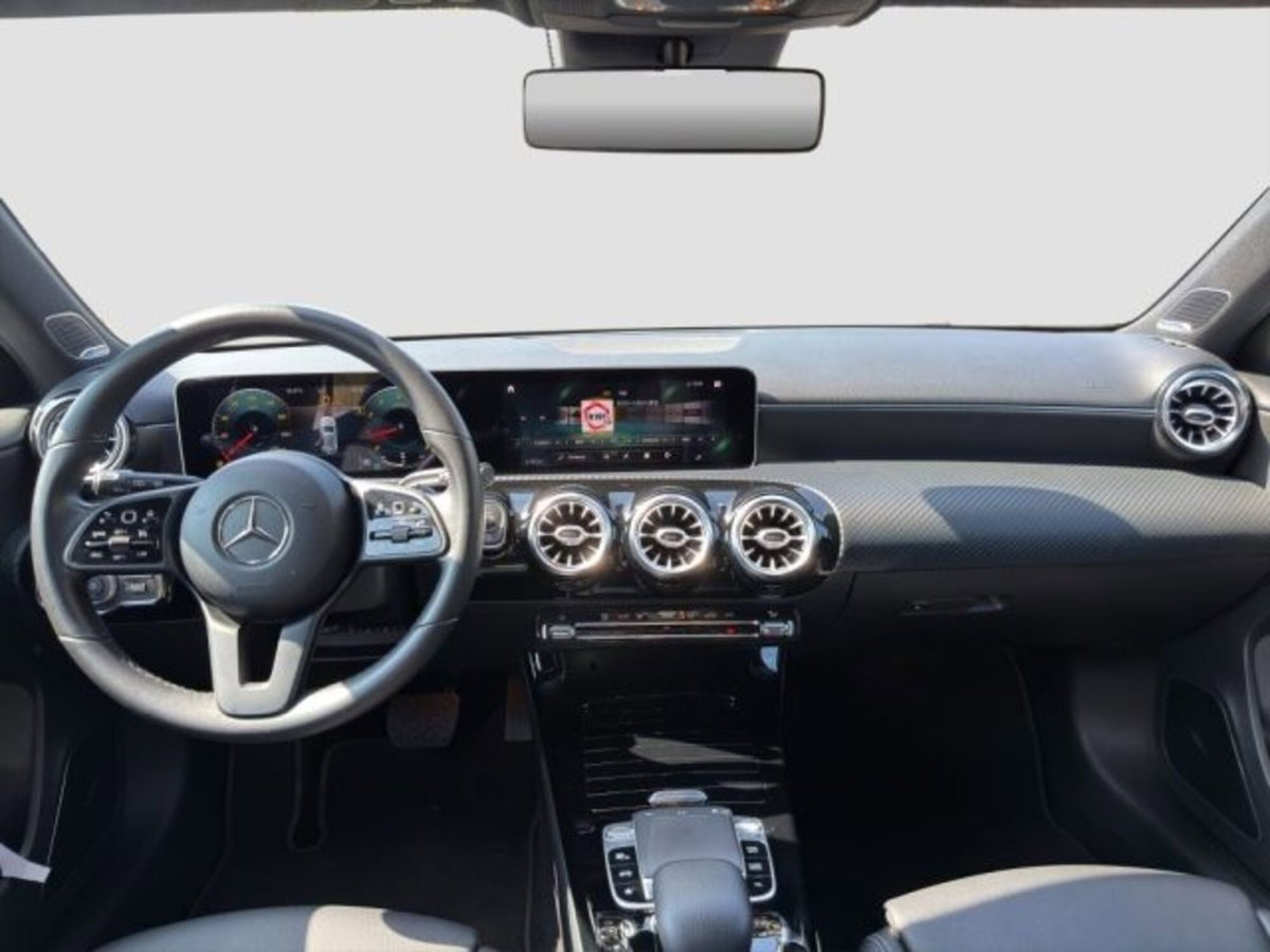 Mercedes-Benz Classe A 200 Automatic Sport (12)