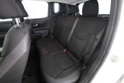 Jeep Renegade 1.3 T4 DDCT Limited (3)