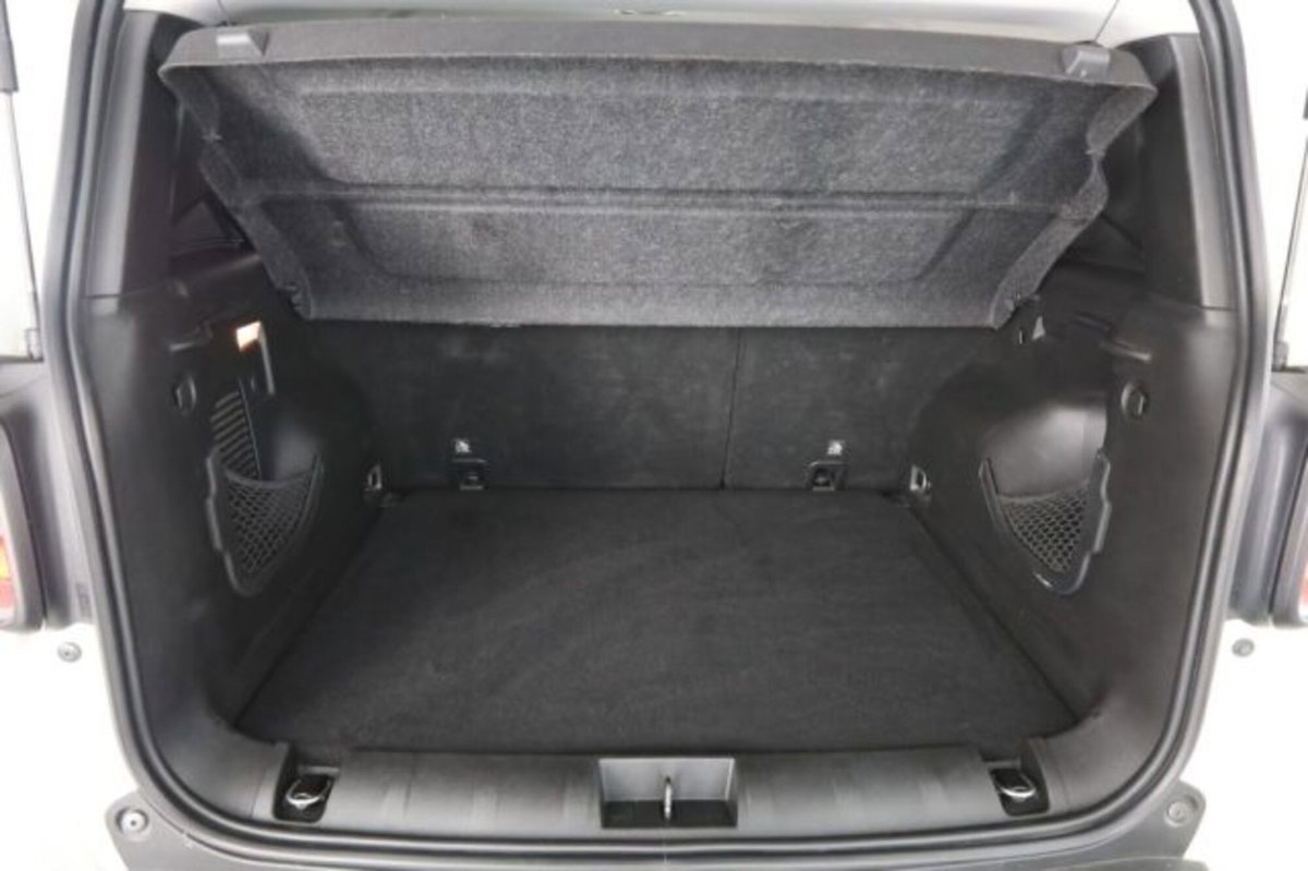 Jeep Renegade 1.3 T4 DDCT Limited (6)