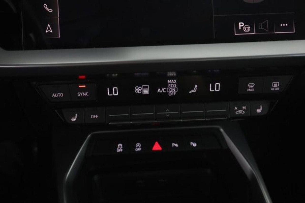 Audi A3 Sportback 30 TFSI S tronic Business (12)