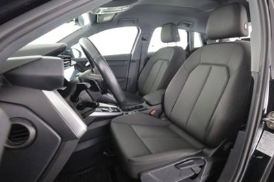 Audi A3 Sportback 30 TFSI S tronic Business (2)