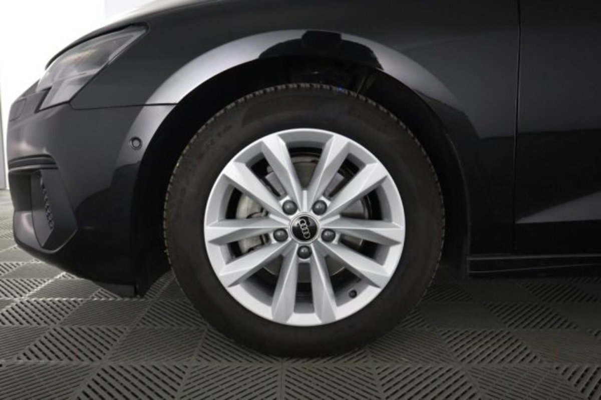 Audi A3 Sportback 30 TFSI S tronic Business (8)