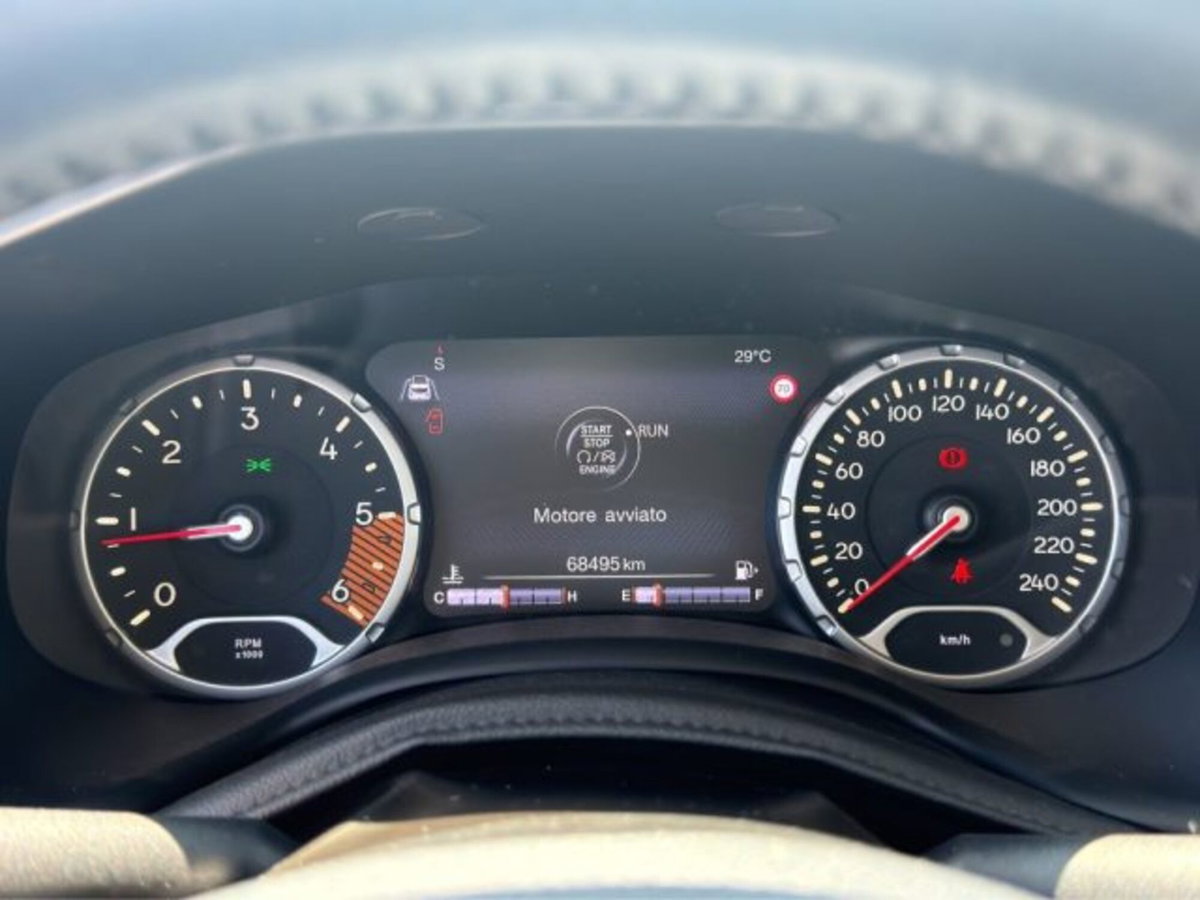 Jeep Renegade 2.0 Mjt 140CV 4WD Active Drive Longitude (15)