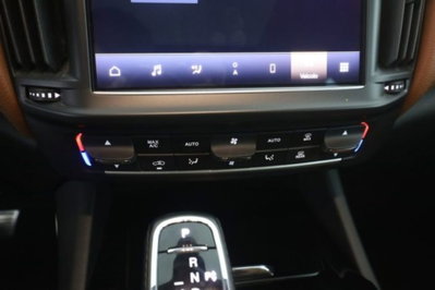 Maserati Levante Levante MHEV 330 CV AWD GT (13)