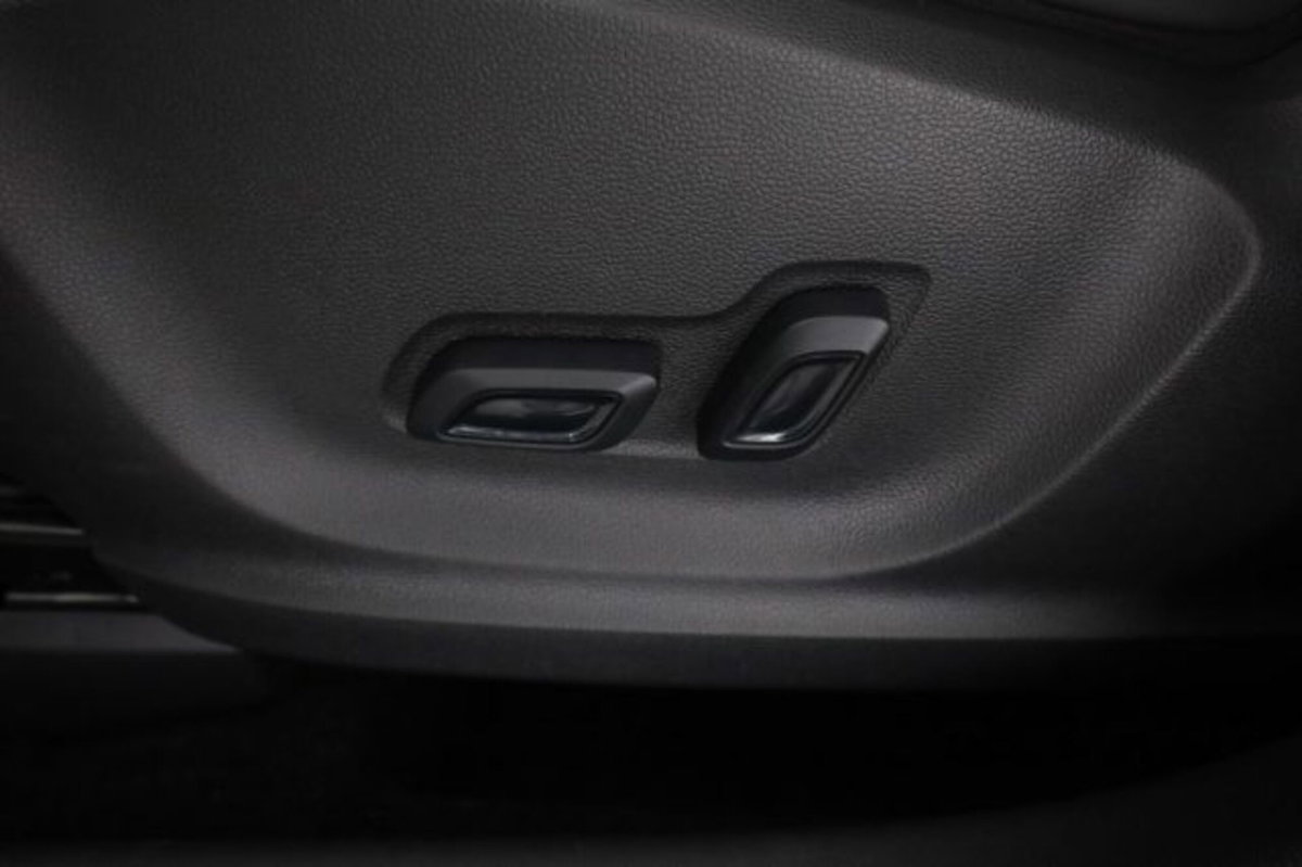 Mg ZS ZS 1.5 Luxury (13)