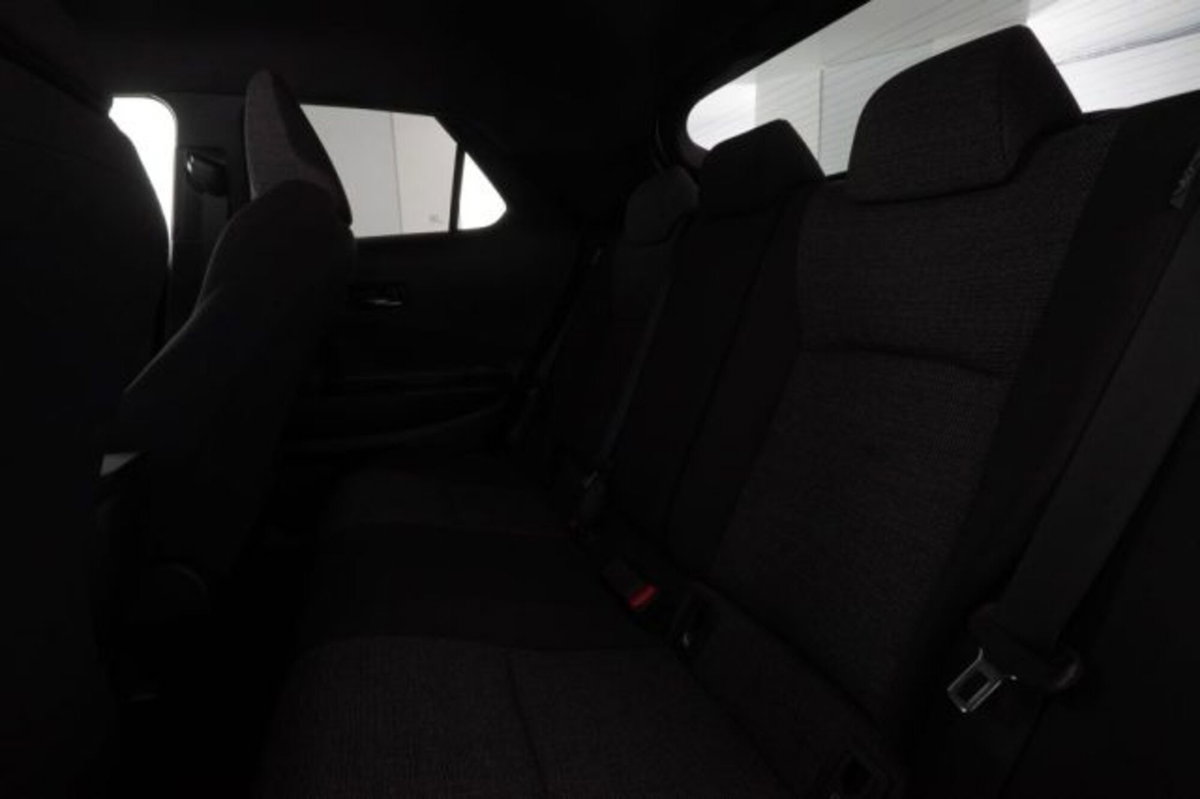 Toyota Toyota C-HR 1.8 hv Lounge fwd e-cvt (11)