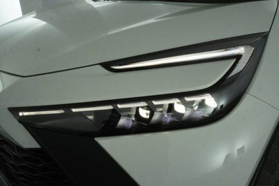 Toyota Toyota C-HR 1.8 hv Lounge fwd e-cvt (16)