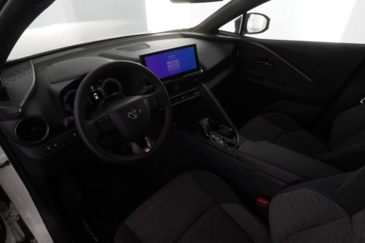 Toyota Toyota C-HR 1.8 hv Lounge fwd e-cvt (9)