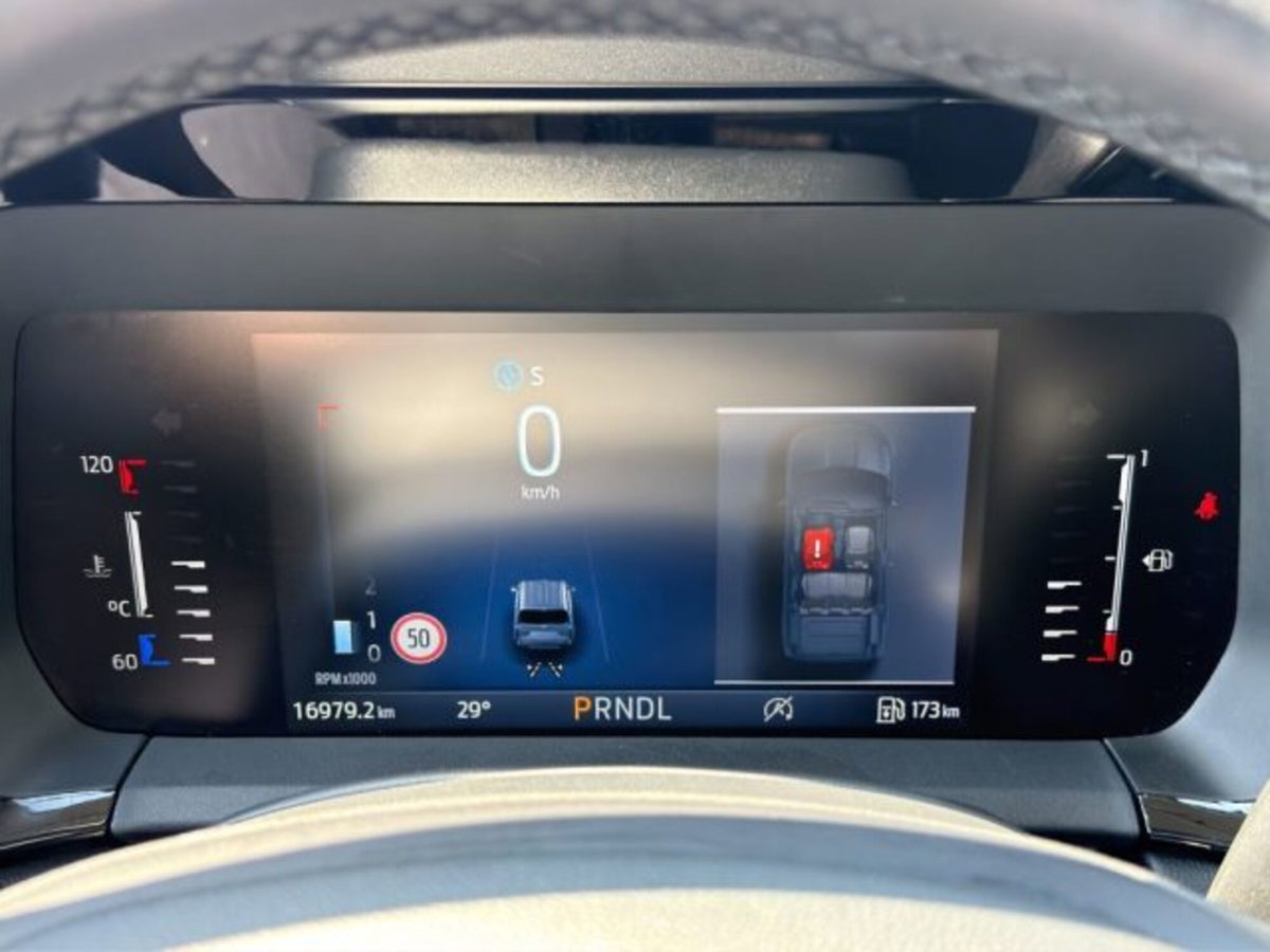 Ford Tourneo Courier 1.0 ecoboost 125cv Titanium powershift (15)