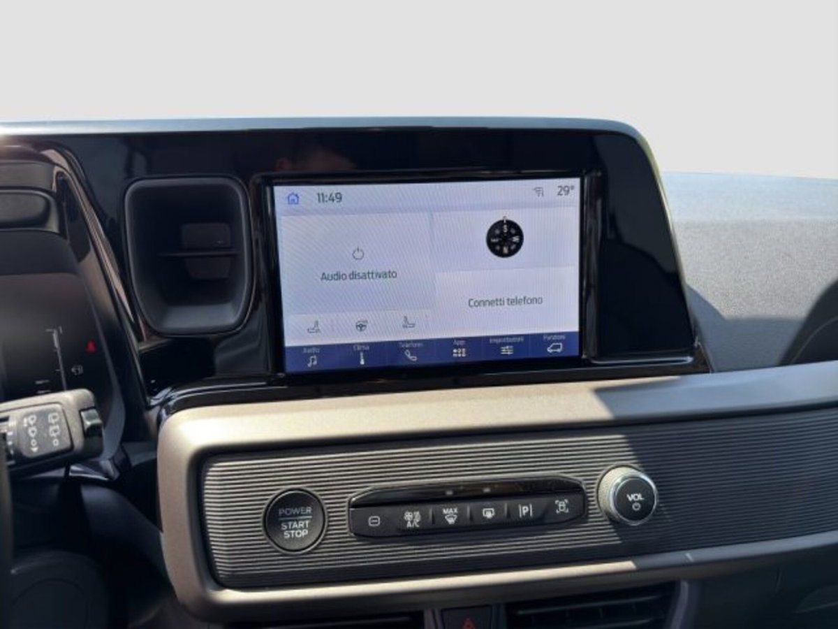 Ford Tourneo Courier 1.0 ecoboost 125cv Titanium powershift (17)