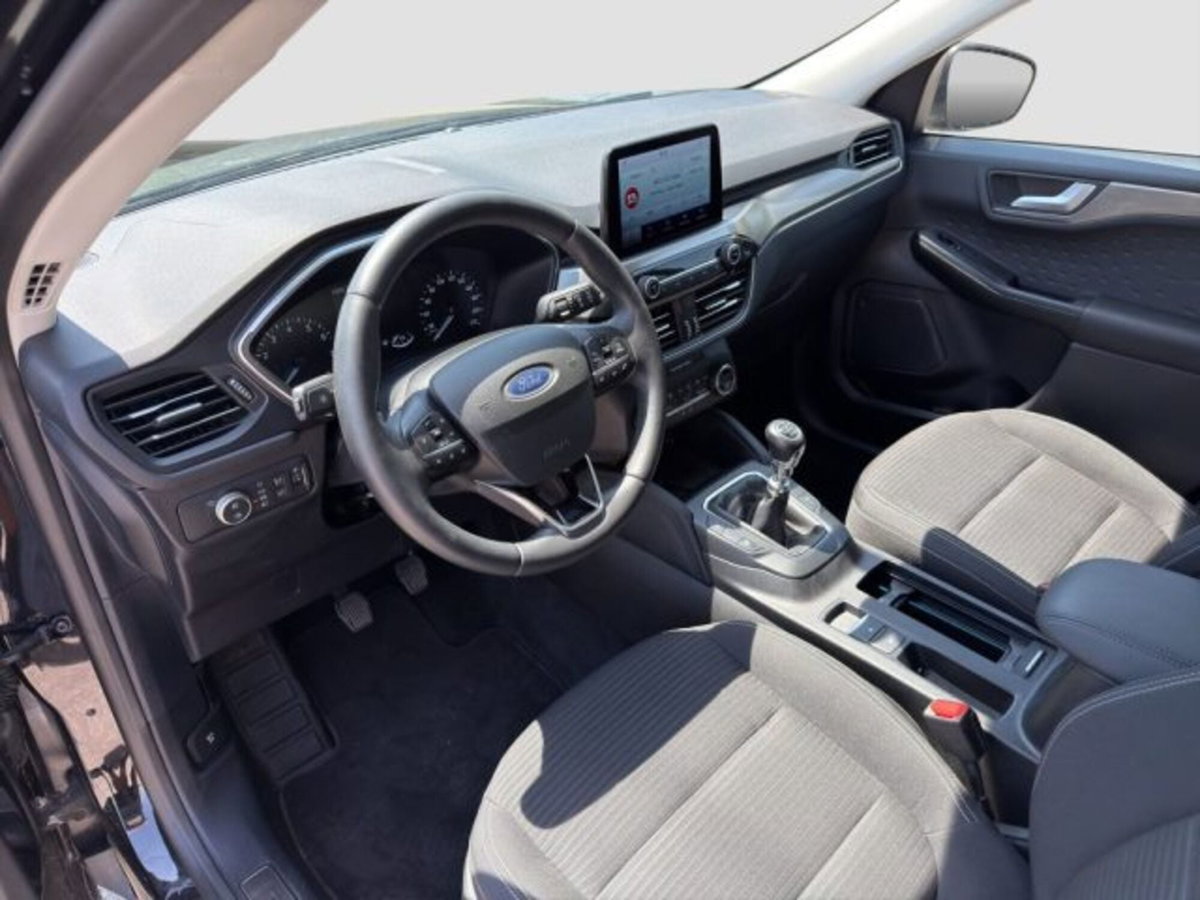 Ford Kuga 1.5 EcoBoost 150 CV 2WD Titanium (9)
