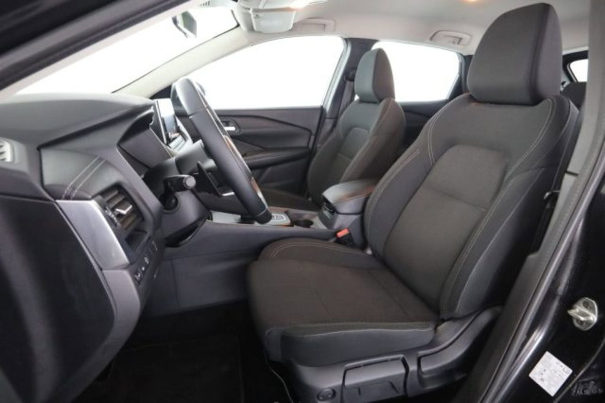 Nissan Qashqai 1.3 mhev Business 2wd 158cv xtronic (2)