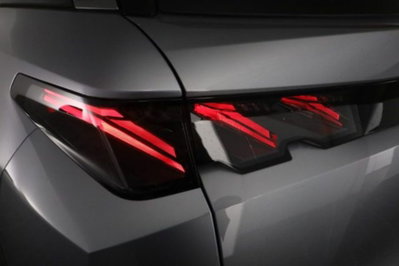 Peugeot 5008 1.2 hybrid GT 145cv 5p.ti e-dcs6 (10)