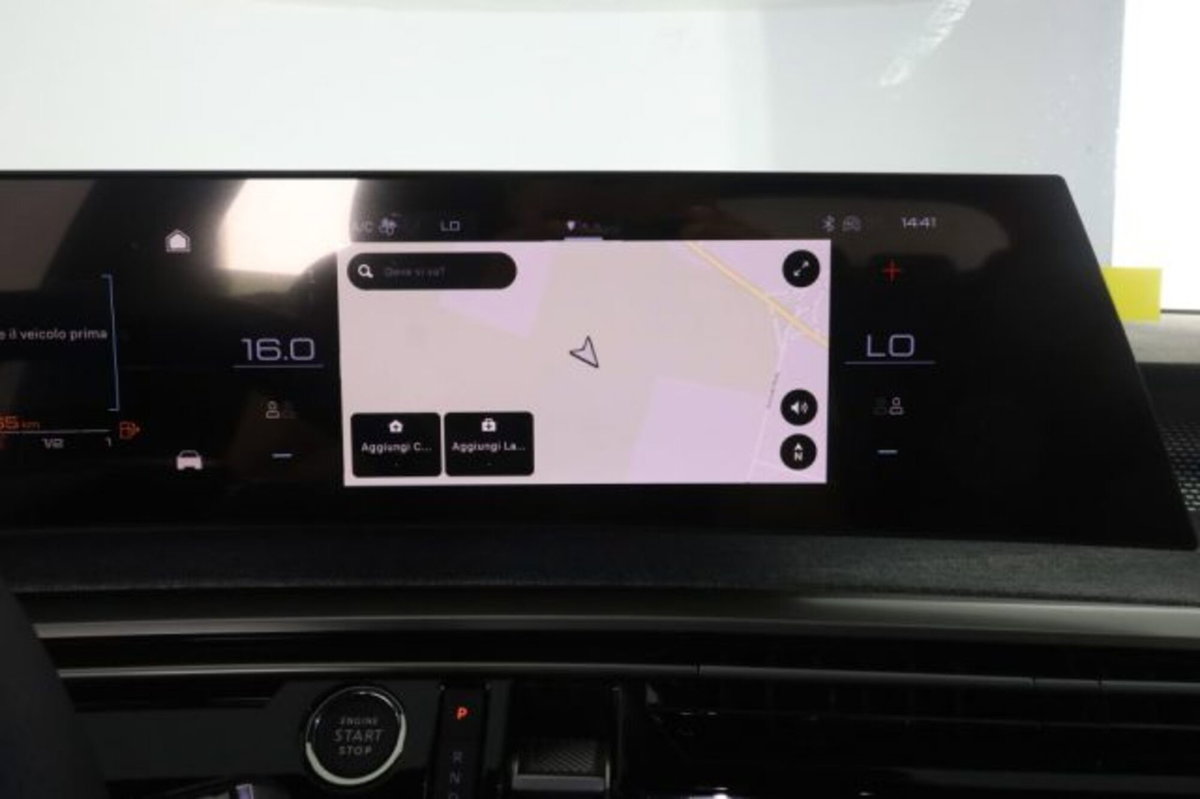 Peugeot 5008 1.2 hybrid GT 145cv 5p.ti e-dcs6 (11)