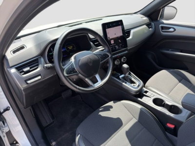 Renault Arkana Hybrid E-Tech 145 CV Techno (9)