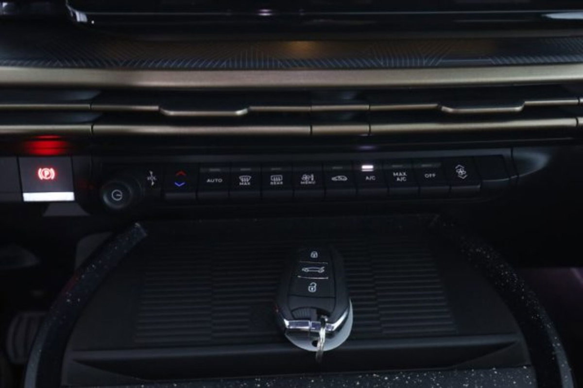 Lancia Ypsilon 1.2 LX 100cv (13)