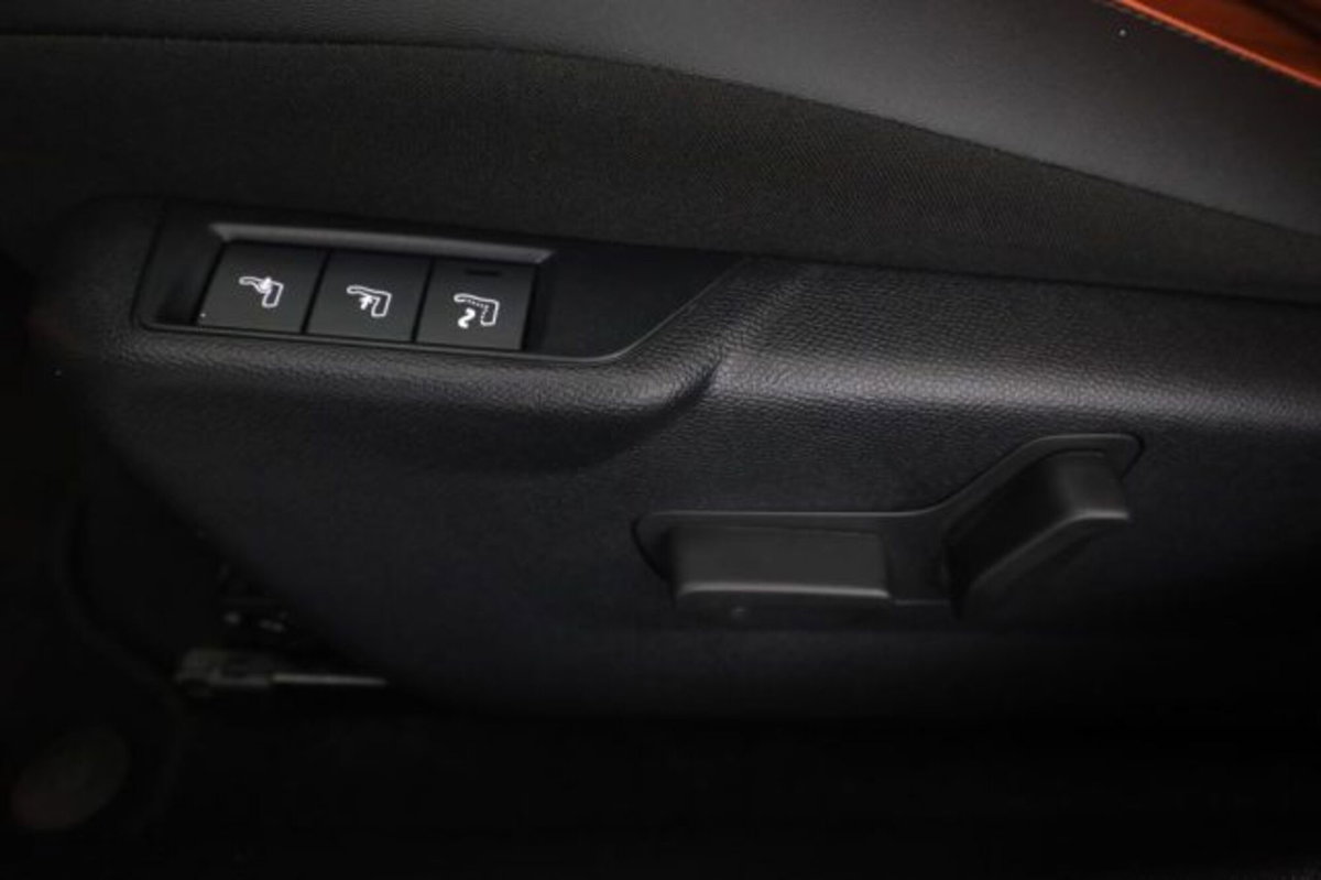 Lancia Ypsilon 1.2 LX 100cv (15)