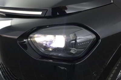Lancia Ypsilon 1.2 LX 100cv (9)