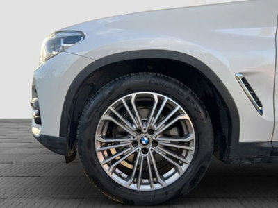 BMW X3 xDrive20d Luxury (16)