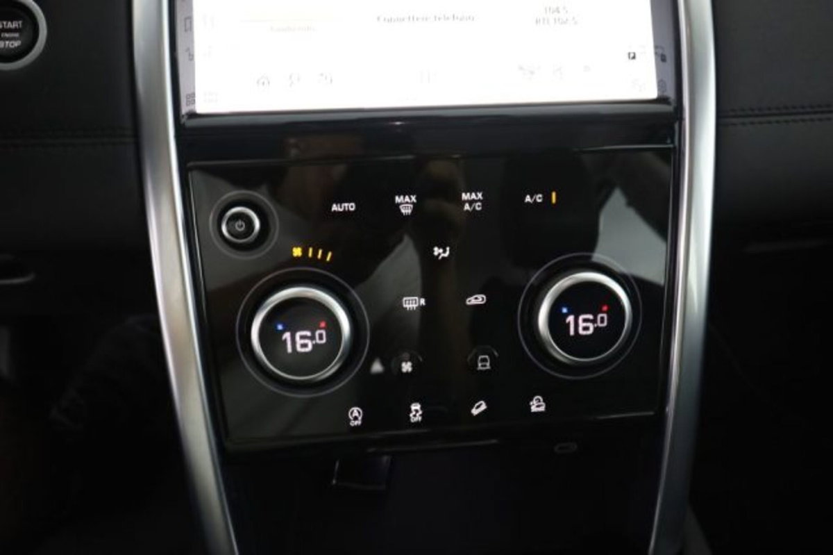 Land Rover Discovery Sport 2.0 TD4 163 CV AWD Auto R-Dynamic SE (13)