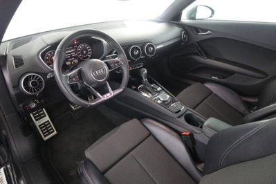 Audi TT Coupé 40 TFSI S tronic usata