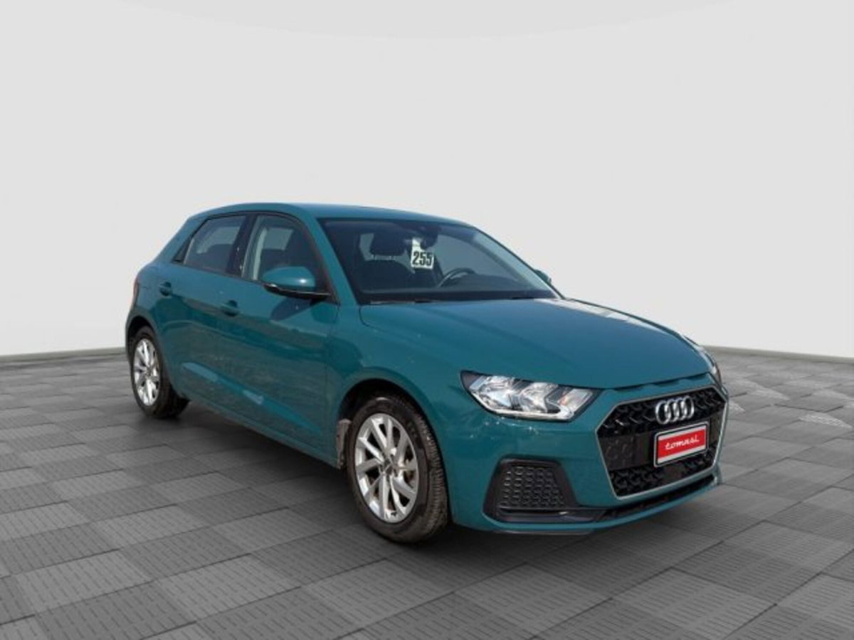Audi A1 Sportback 30 TFSI Admired (7)