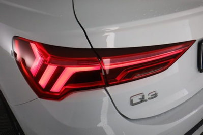 Audi Q3 Sportback 35 TDI quattro S tronic S line edition (10)