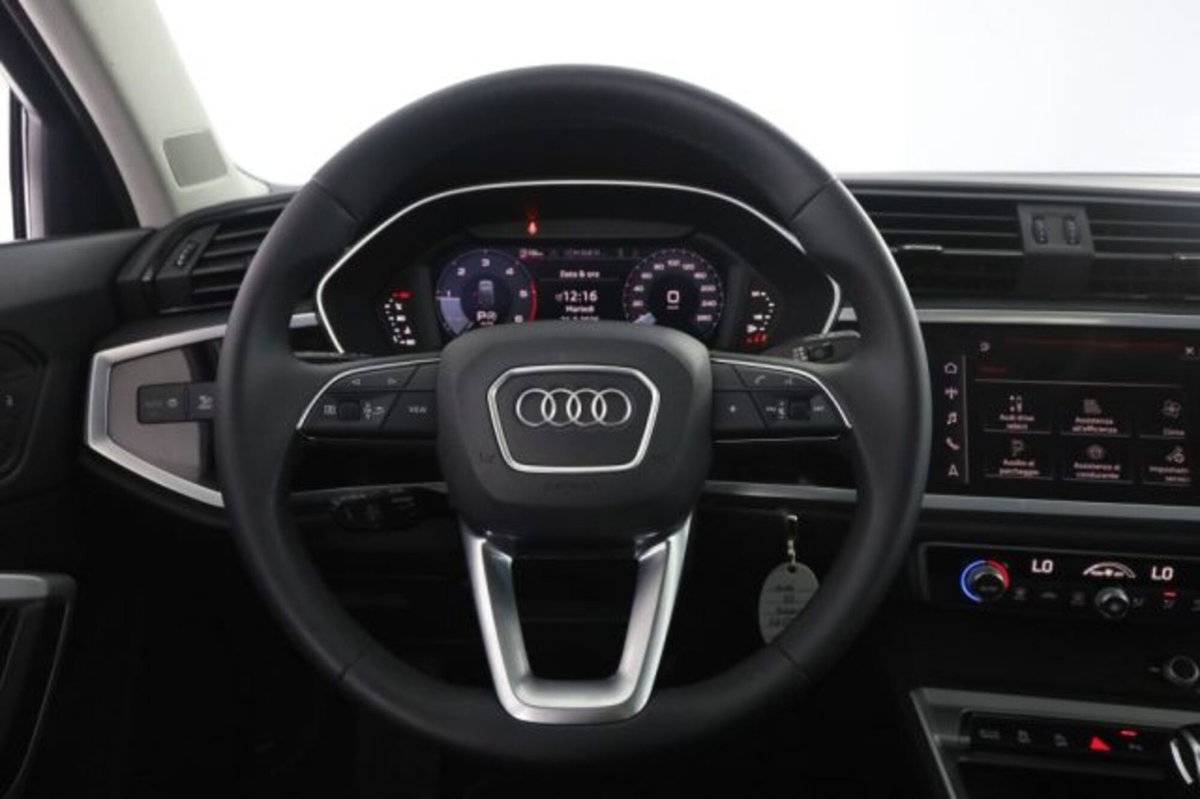 Audi Q3 Sportback 35 TDI quattro S tronic S line edition (5)