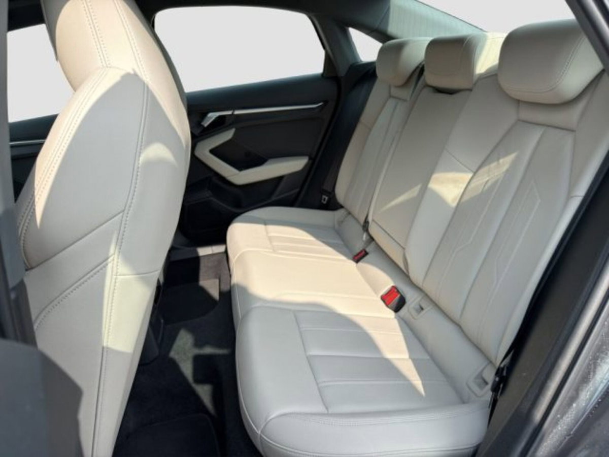 Audi A3 Sedan 30 TFSI S tronic Business Advanced (11)