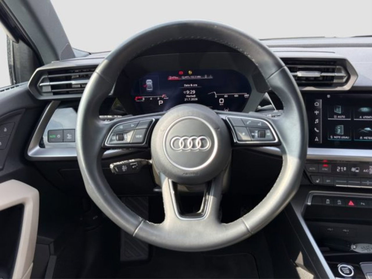 Audi A3 Sedan 30 TFSI S tronic Business Advanced (13)