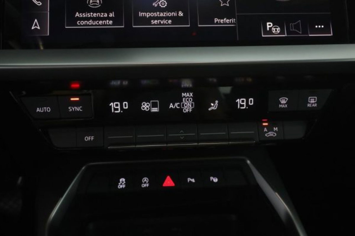 Audi A3 Sportback 30 TDI S tronic Business Advanced (12)
