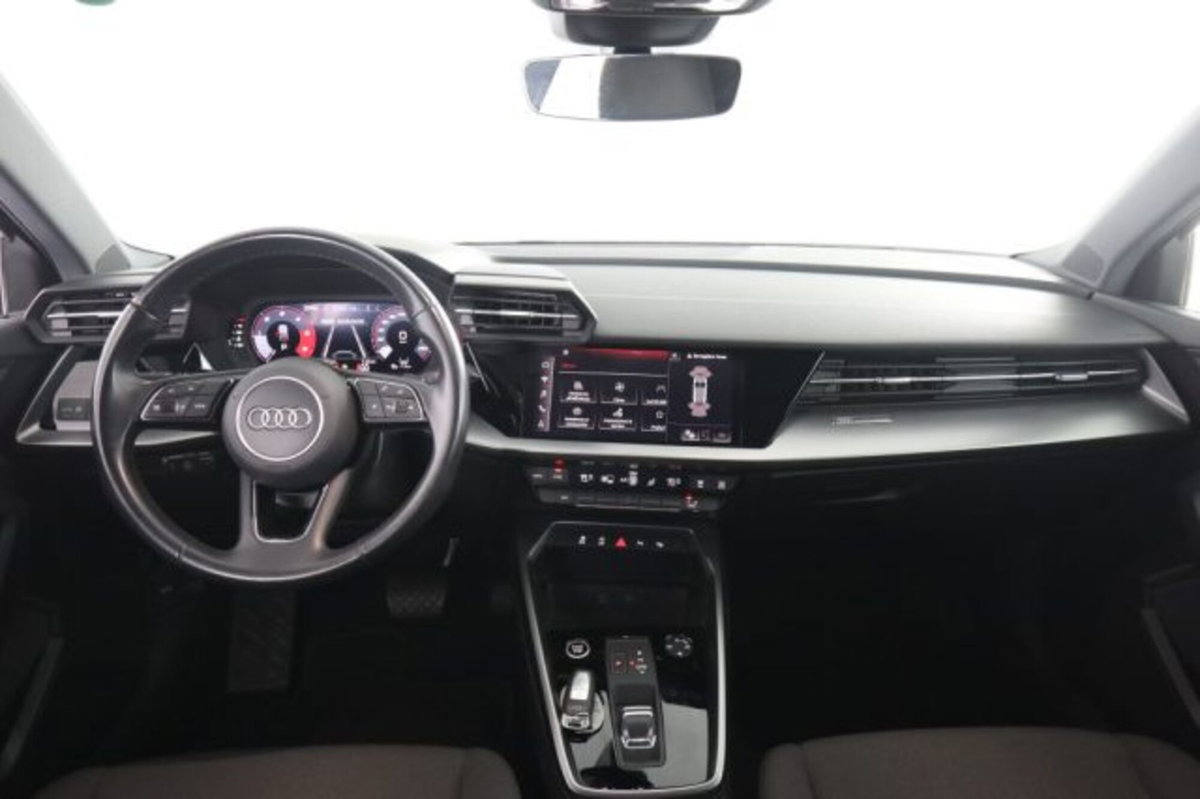Audi A3 Sportback 30 TDI S tronic Business Advanced (4)