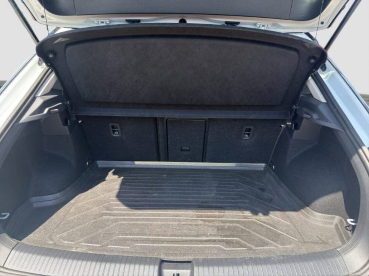 Volkswagen T-Roc 1.0 tsi Edition 115cv (13)