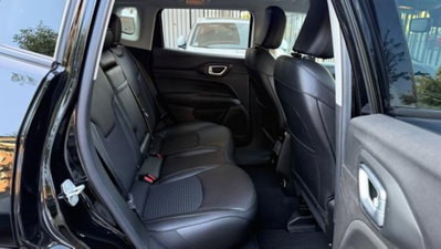 Jeep Compass 1.6 Multijet II 2WD Business (16)