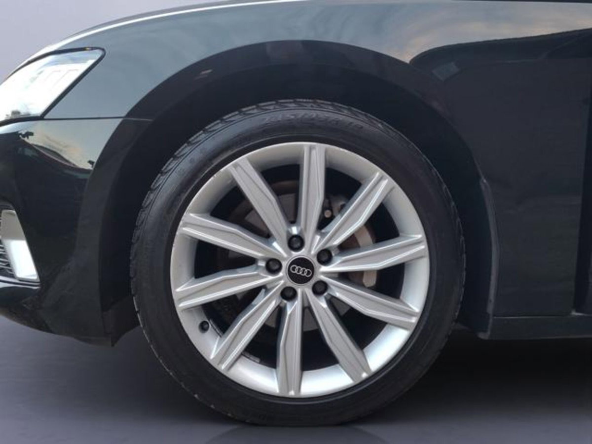 Audi A6 40 2.0 TDI quattro ultra S tronic Business Plus (15)