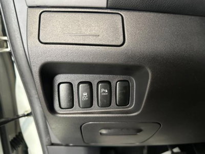 Peugeot 4007 HDi 156CV Féline (17)