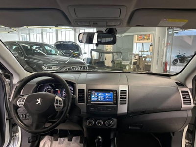 Peugeot 4007 HDi 156CV Féline (8)