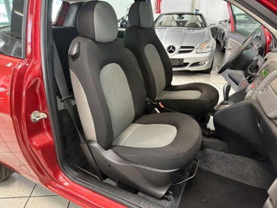 Lancia Ypsilon 1.4 16V Oro (10)