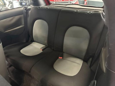 Lancia Ypsilon 1.4 16V Oro (11)