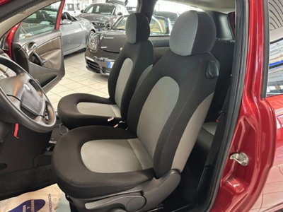 Lancia Ypsilon 1.4 16V Oro (9)