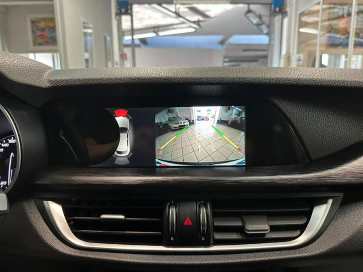 Alfa Romeo Stelvio Stelvio 2.2 Turbodiesel 210 CV AT8 Q4 Executive (13)