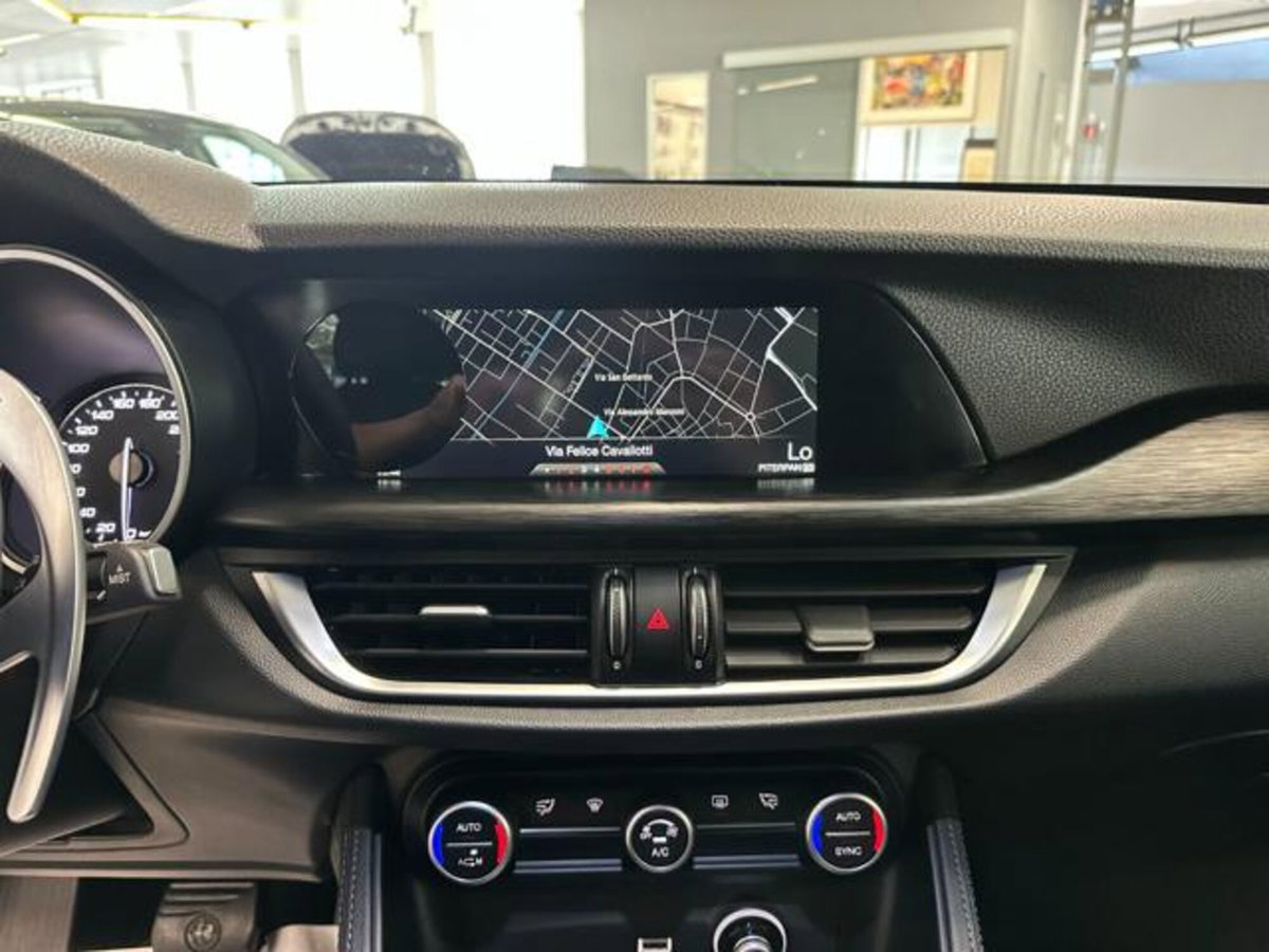 Alfa Romeo Stelvio Stelvio 2.2 Turbodiesel 210 CV AT8 Q4 Executive (14)
