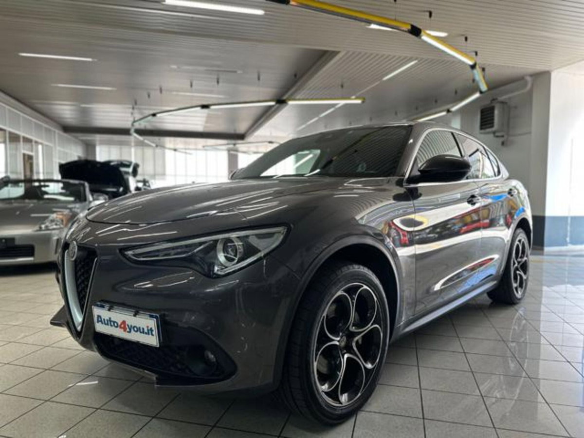 Alfa Romeo Stelvio Stelvio 2.2 Turbodiesel 210 CV AT8 Q4 Executive (2)
