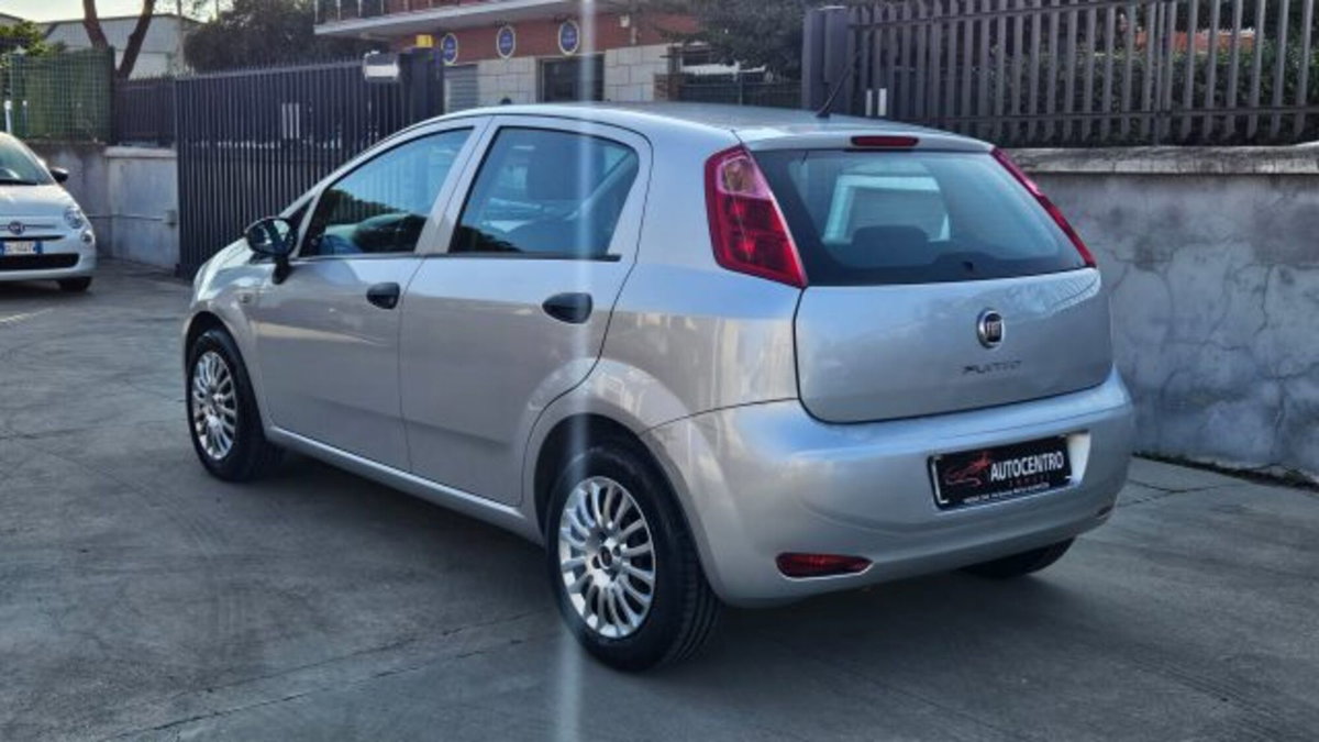 Fiat Punto 1.2 8V 5 porte Street (5)